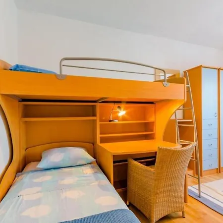 Apartment Daniela Postira